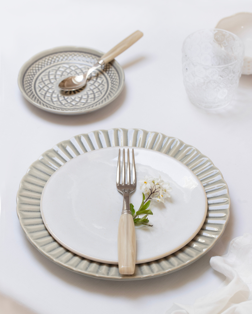 Sabre Paris Djembe Cutlery Set - 24 Piece -