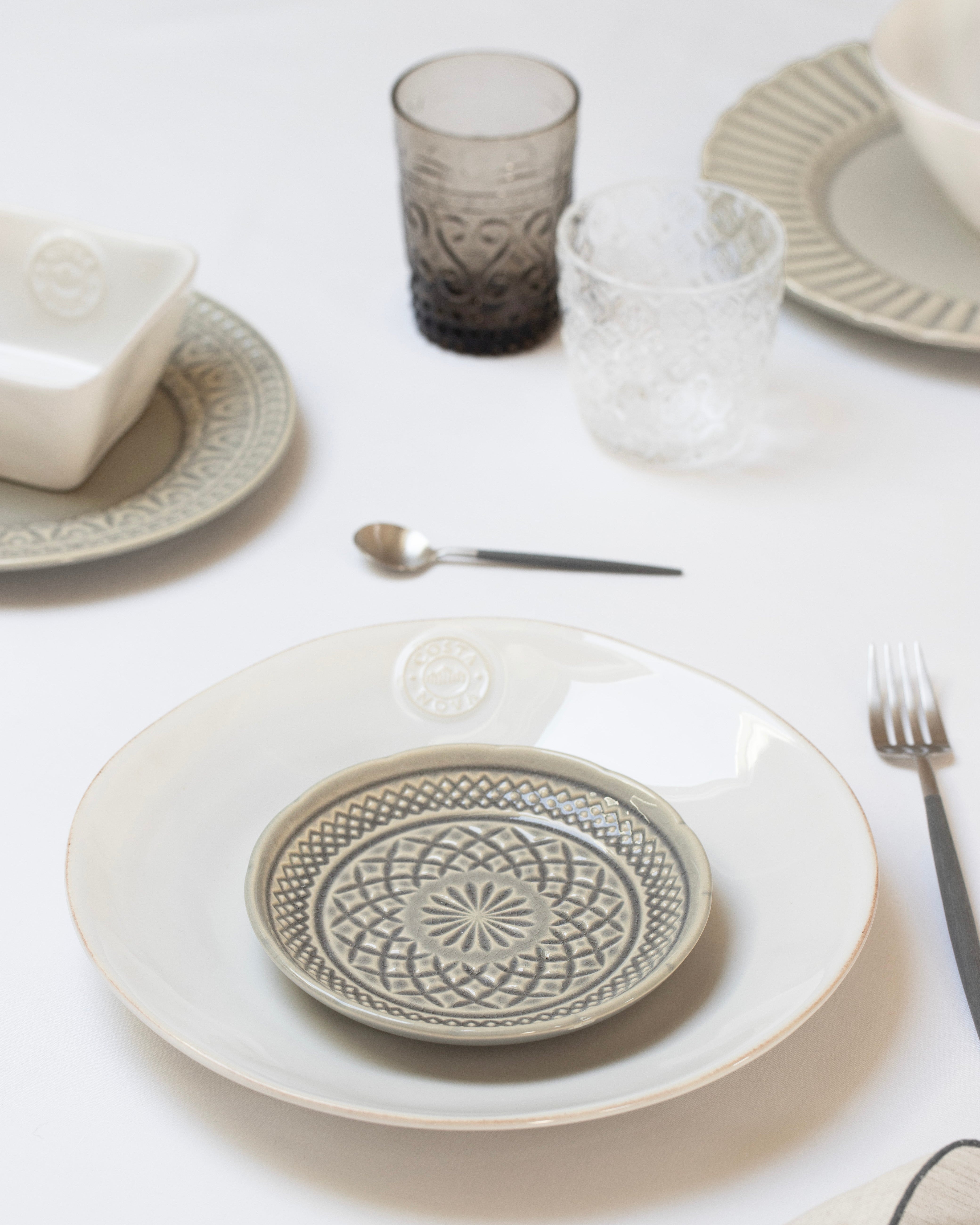 Cubertería 24 piezas Cutipol Goa Grey