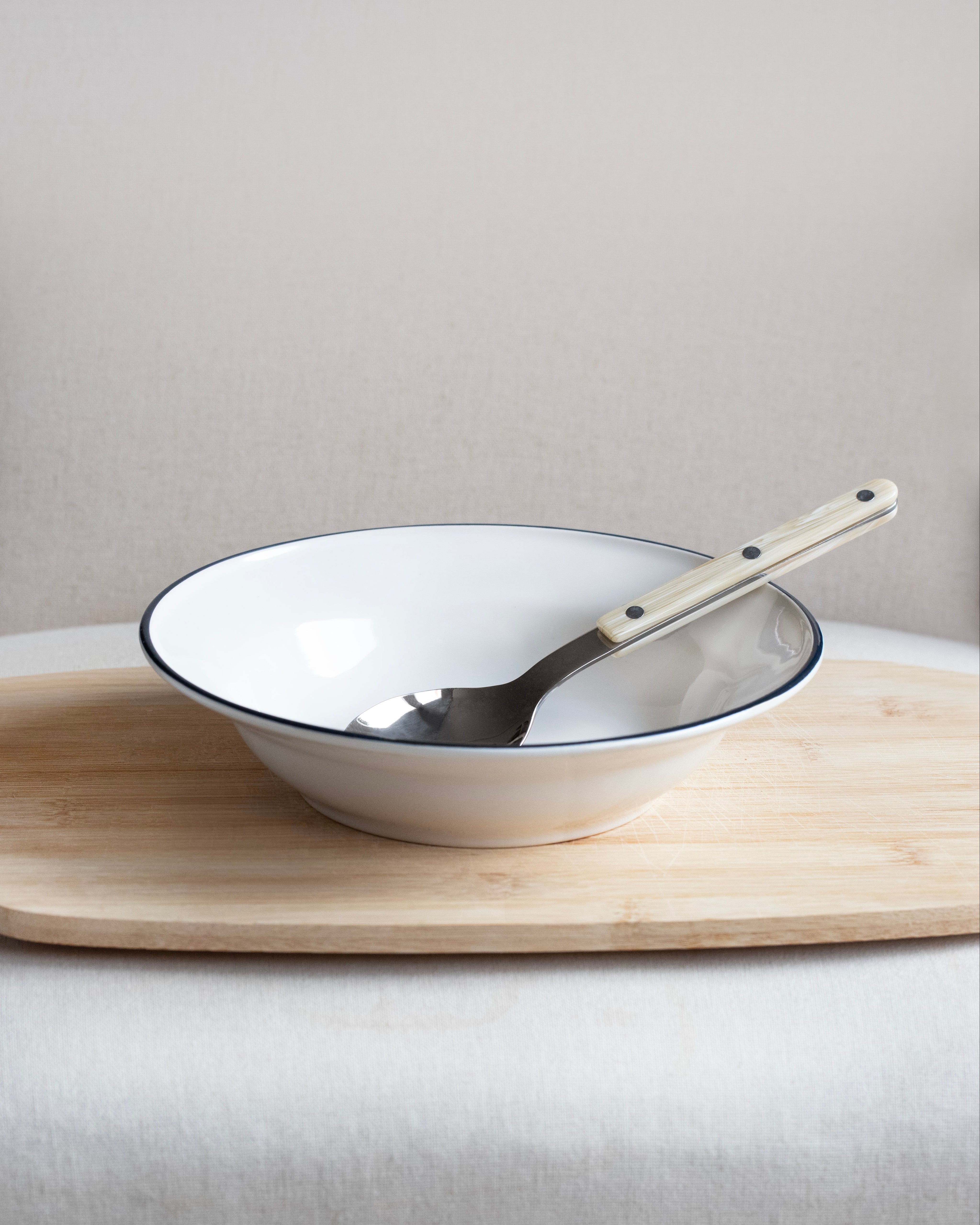 Cubertería 24 piezas Sabre Bistrot Ivory